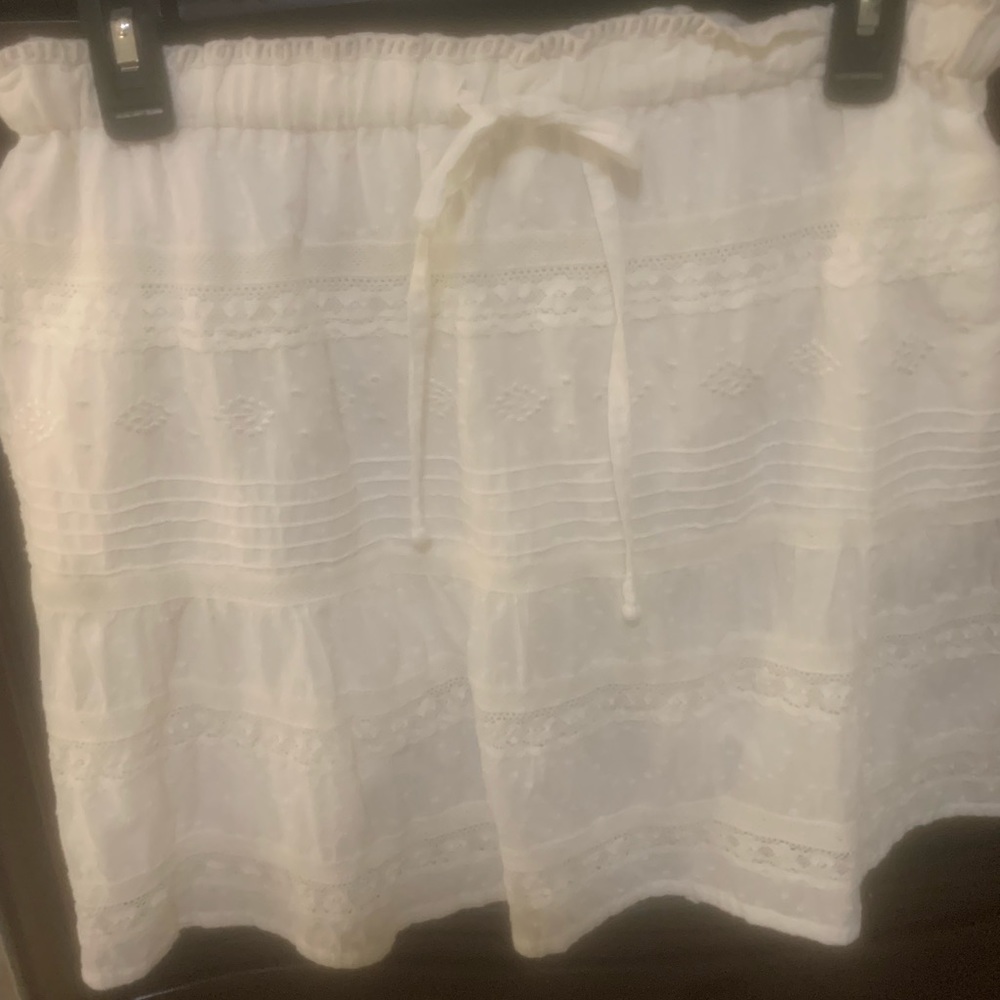 Anthropologie Kopal white embroidered/lace skirt